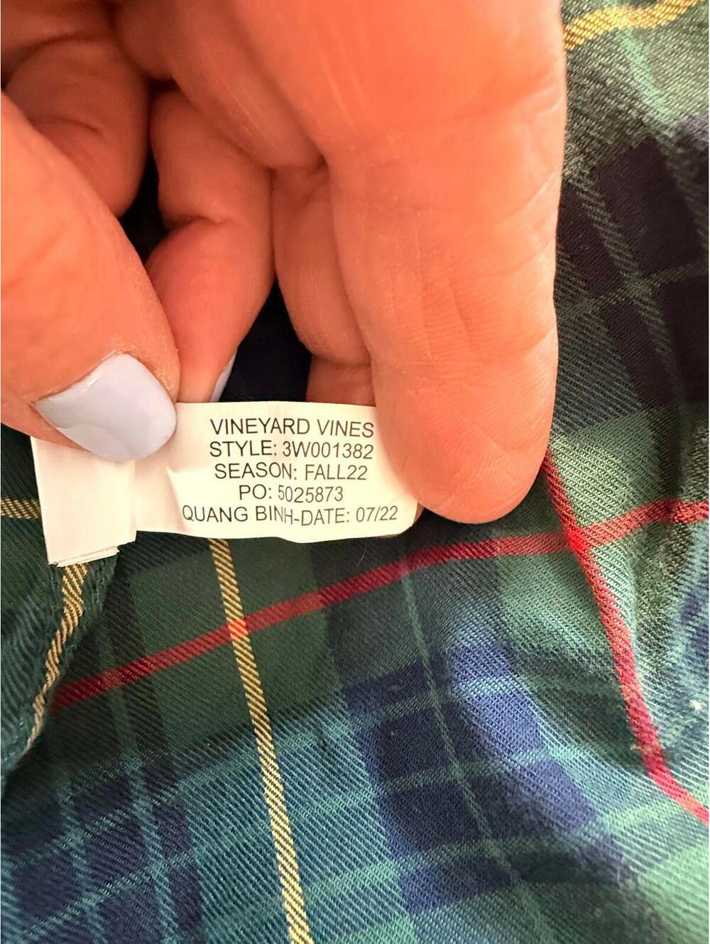 VINEYARD VINES Boys SZ 3T Blue/Green Plaid Long Sleeve Button Down Whale Shirt - Picture 6 of 6